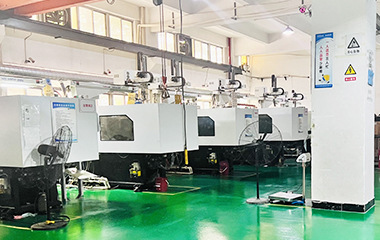 塑料提手生产厂家哪家好？深圳鸿源祥源头工厂，25年专注值得信赖